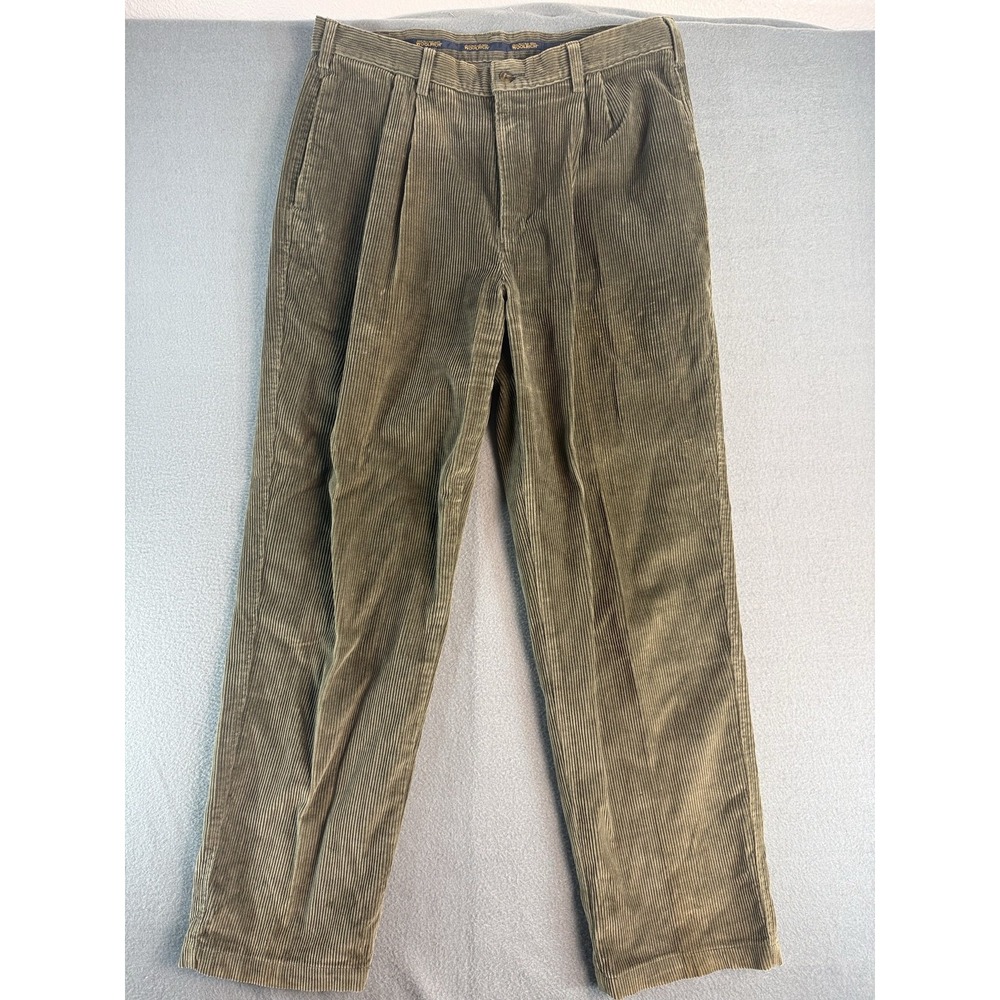 Woolrich Pants Mens 36x32 Green Classic Fit Corduroy Pleated Chino Casual